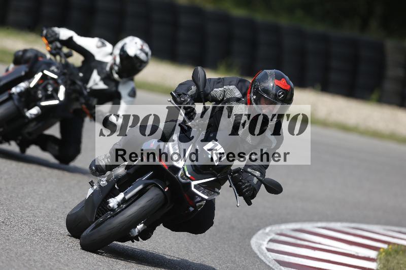 Archiv-2025/49 26.08.2025 Cornu Master School ADR/blau-bleu/14